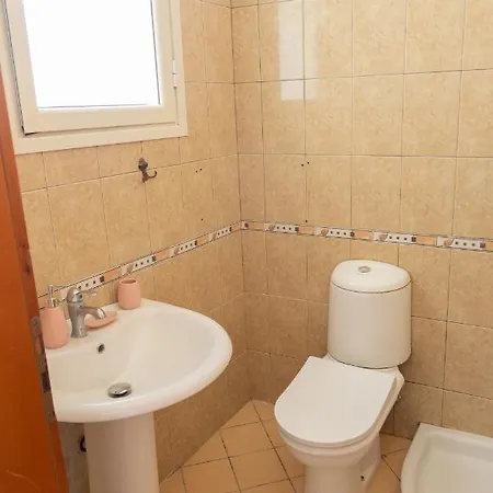 Hana's House * Vlorë